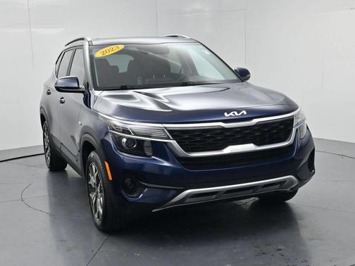 Dark Ocean Blue 2023 Kia Seltos EX