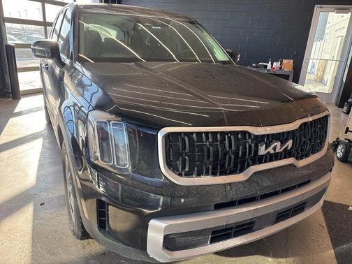 2023 Kia Telluride LX