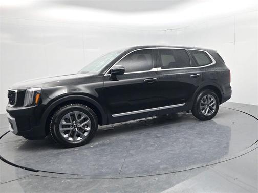 2023 Kia Telluride LX