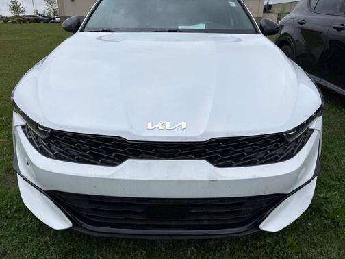 Glacial White Pearl 2023 Kia K5 GT-Line