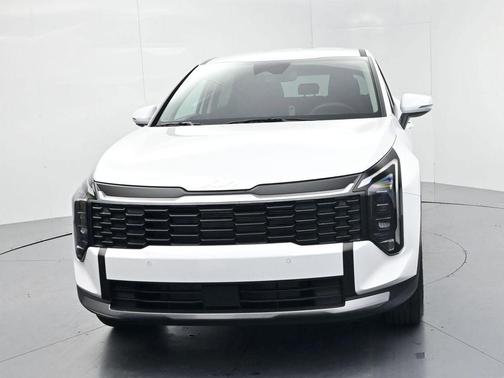 Glacial White Pearl 2026 Kia Sportage LX