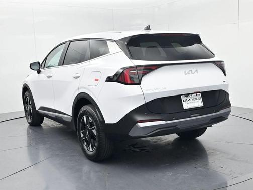 Glacial White Pearl 2026 Kia Sportage LX