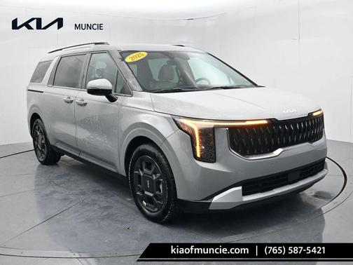 2025 Kia Carnival Hybrid EX