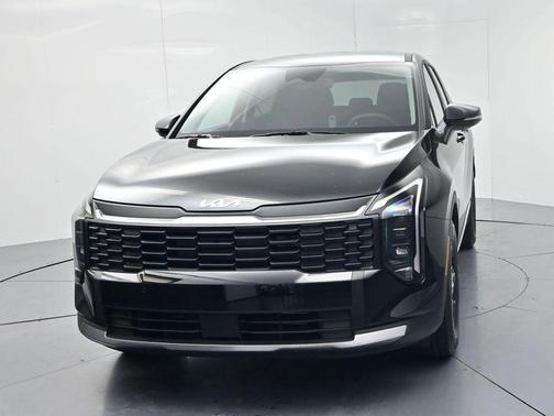 Ebony Black 2026 Kia Sportage LX