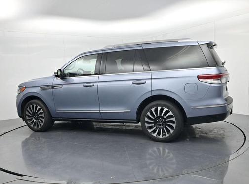 2022 Lincoln Navigator Black Label