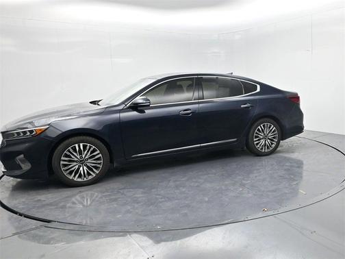 2020 Kia Cadenza Technology