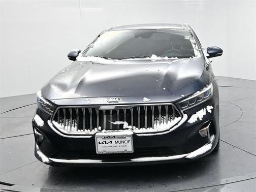 2020 Kia Cadenza Technology