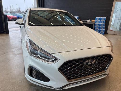 2018 Hyundai SONATA Sport