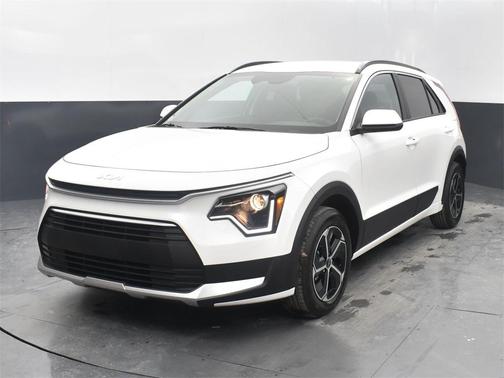2025 Kia Niro LX