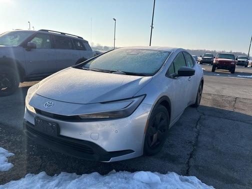 2025 Toyota Prius LE