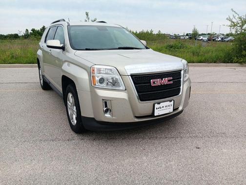 Champagne Silver 2014 GMC Terrain SLE-2