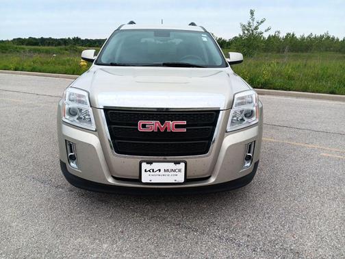 Champagne Silver 2014 GMC Terrain SLE-2