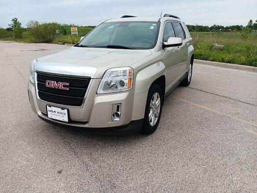 Champagne Silver 2014 GMC Terrain SLE-2