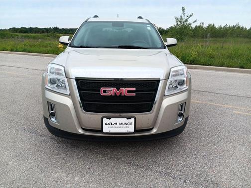 Champagne Silver 2014 GMC Terrain SLE-2