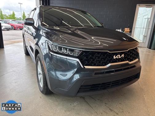 2023 Kia Sorento LX