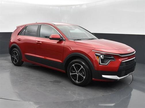 2025 Kia Niro LX