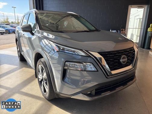 2022 Nissan Rogue SL