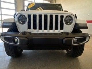 Photo 2 of 36 of 2020 Jeep Gladiator Overland