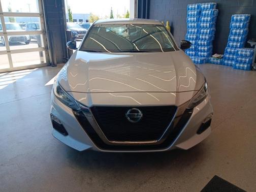 2019 Nissan Altima 2.5 SR