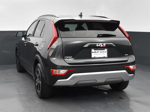 2025 Kia Niro EX