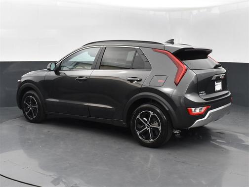 2025 Kia Niro EX