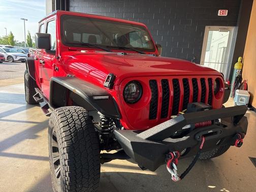 2020 Jeep Gladiator Sport