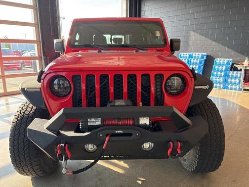 2020 Jeep Gladiator Sport