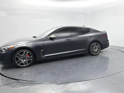 2022 Kia Stinger GT2