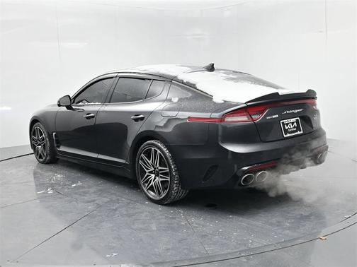 2022 Kia Stinger GT2
