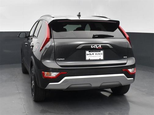 2025 Kia Niro EX
