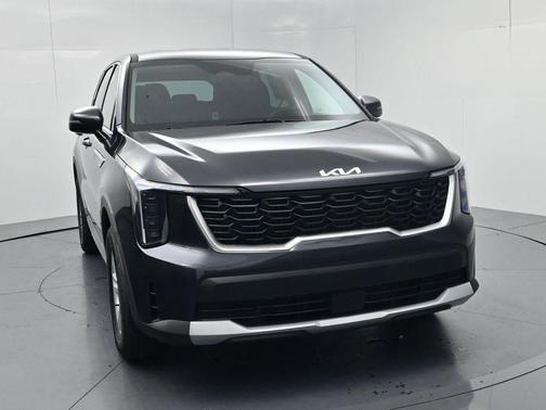 Metal 2026 Kia Sorento LX