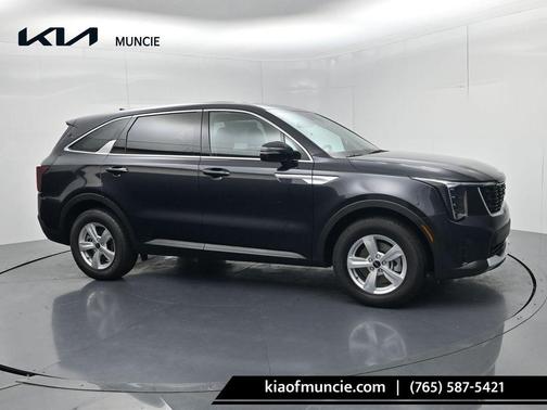 Metal 2026 Kia Sorento LX
