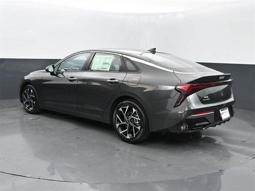 2026 Kia K5 EX