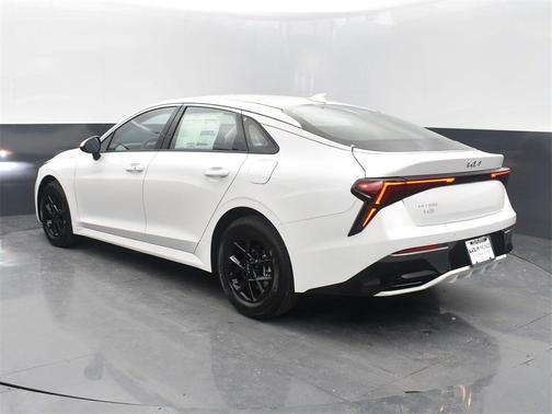 2025 Kia K5 LXS