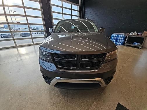 2020 Dodge Journey Crossroad