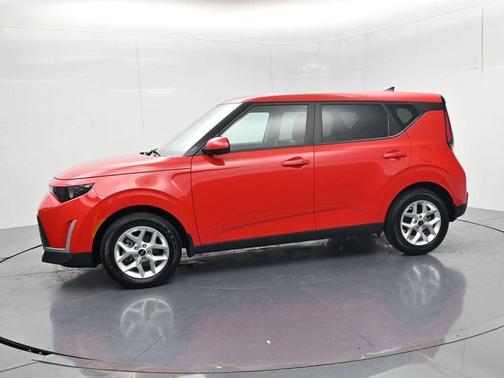 Inferno Red 2024 Kia Soul S