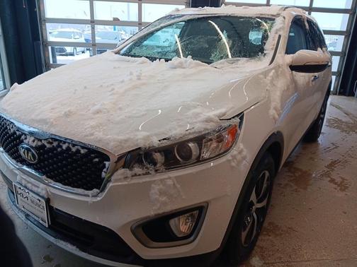 2016 Kia Sorento EX