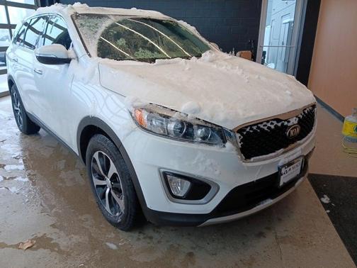 2016 Kia Sorento EX