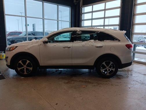 2016 Kia Sorento EX