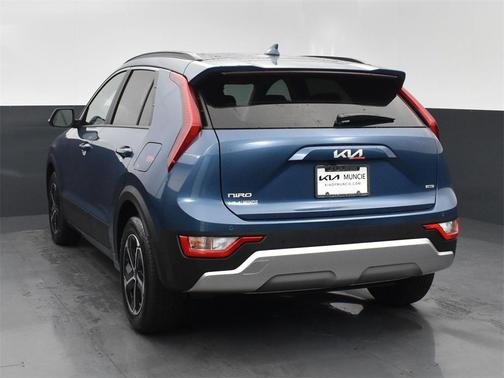 2025 Kia Niro EX