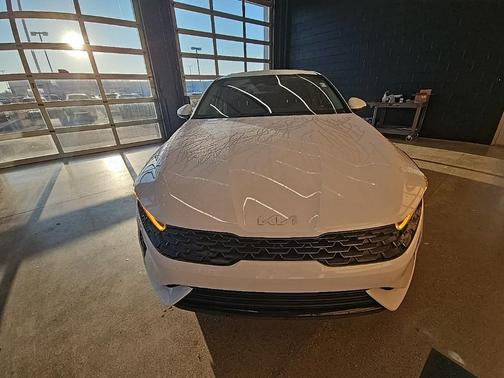 2022 Kia K5 LXS