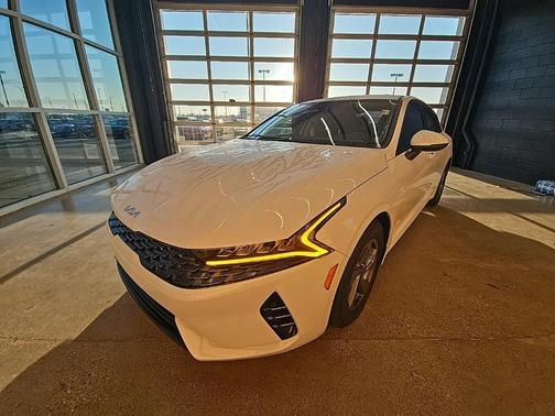 2022 Kia K5 LXS