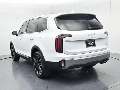 Glacial White Pearl 2023 Kia Telluride SX-Prestige