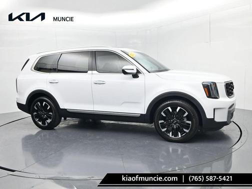 Glacial White Pearl 2023 Kia Telluride SX-Prestige