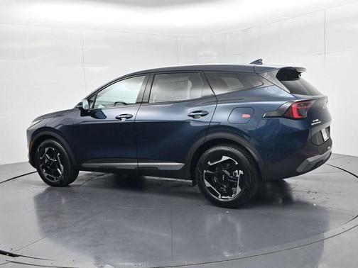 Blue 2027 Kia Sportage Hybrid S