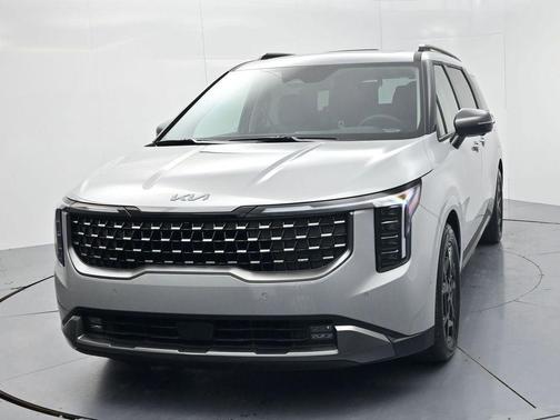 Ceramic Silver 2026 Kia Carnival SX Prestige
