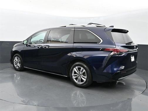 2024 Toyota Sienna Limited