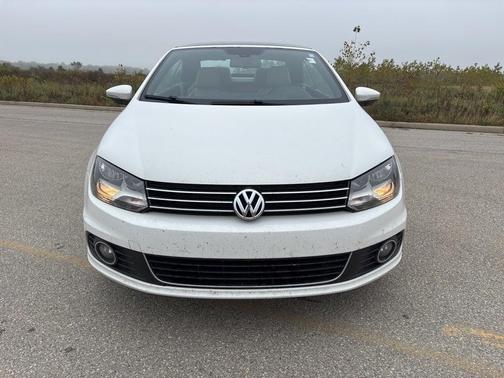 2012 Volkswagen Eos Lux