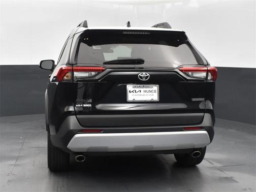 2023 Toyota RAV4 Adventure