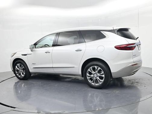 White Frost Tri-Coat 2018 Buick Enclave Avenir